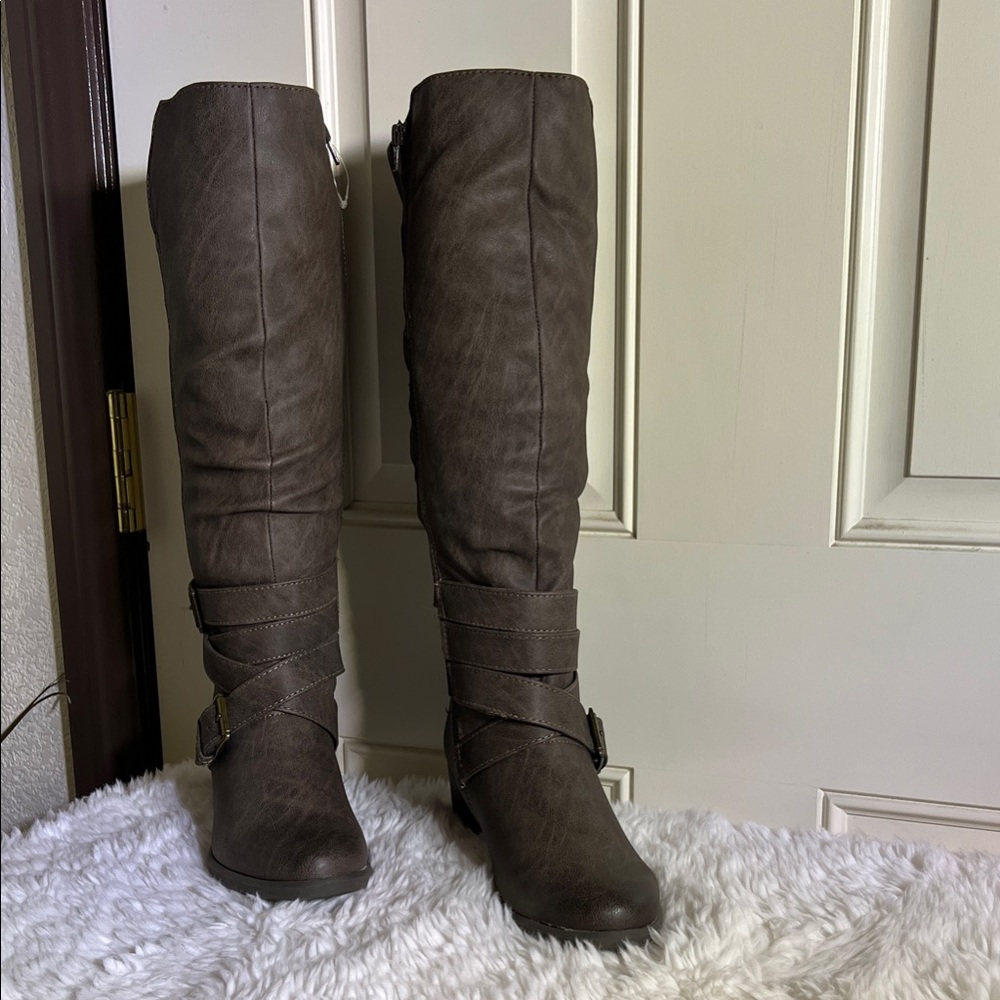Elegant Over the Knee Brown Boots
